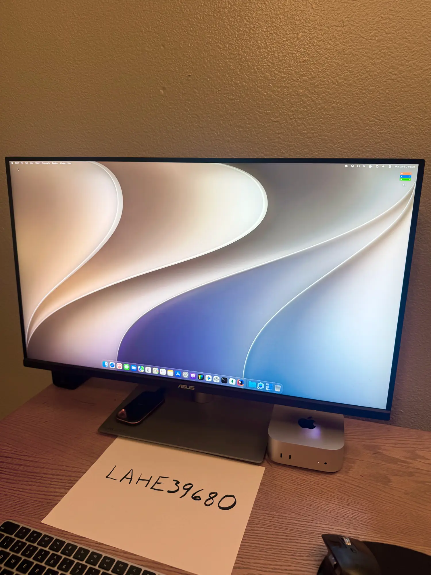 Mint condition - ASUS ProArt PA32QCV 31.5" 6K HDR Monitor
